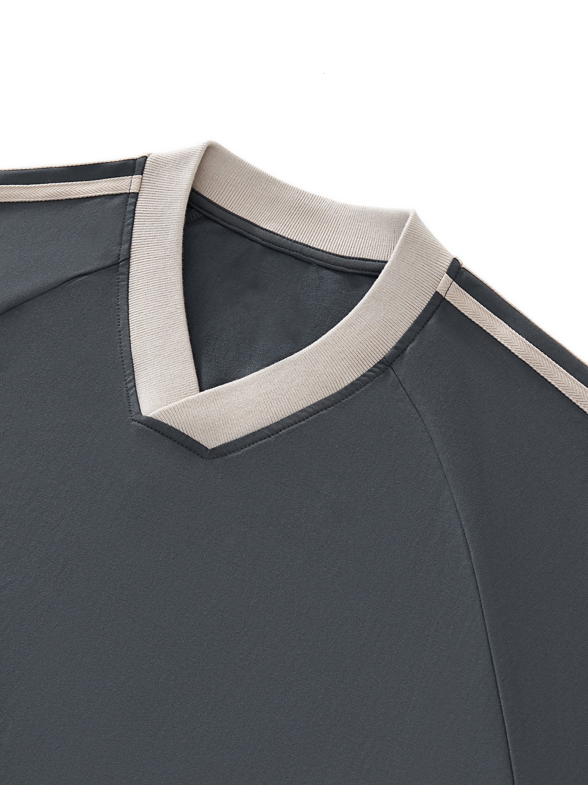 Unisex T-Shirt,Color-Block V-Neck,Casual Long Sleeve,Everyday Wear,Preppy Style,Sporty Fashion,Loose Fit Tee,Layering Tee,Shedd & Co Essentials,Minimalist Streetwear